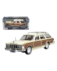 1979 Chrysler Lebaron Town & Country Cream 1/24 Diecast Model Car by Motormax