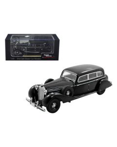 1938 Mercedes 770K Sedan Black 1/43 Diecast Car Model by Signature Models