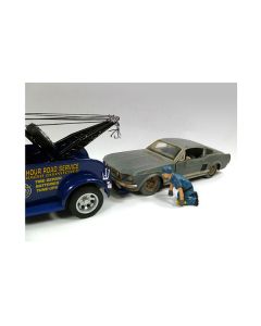 Tow Truck Driver/Operator Scott Figurine for 1/24 Scale Models by American Diorama