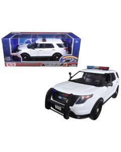 2015 Ford Police Interceptor Utility White with Flashing Light Bar and Front and Rear Lights and 2 Sounds 1/18 Diecast Model Car by Motormax