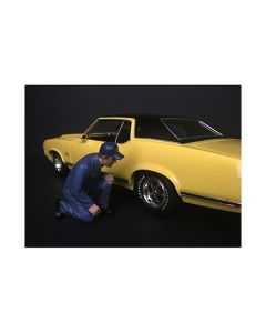 Mechanic Juan with Lug Wrench Figurine for 1/24 Scale Models by American Diorama