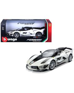 Ferrari FXX-K Evo #70 White 1/18 Diecast Model Car by Bburago