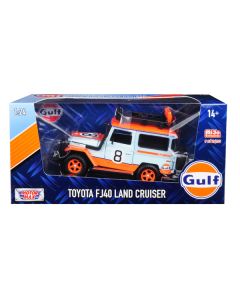 Toyota FJ40 Land Cruiser #8 "Gulf Oil"  White Limited Edition to 2400 pieces Worldwide 1/24 Diecast Model Car by Motormax