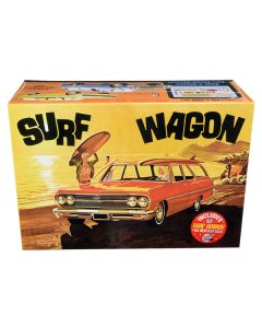 Skill 2 Model Kit 1965 Chevrolet Chevelle "Surf Wagon" with Two Surf Boards 4 in 1 Kit 1/25 Scale Model by AMT