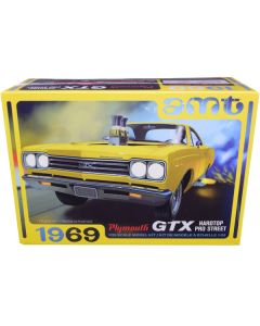 Skill 2 Model Kit 1969 Plymouth GTX Hardtop Pro Street 1/25 Scale Model by AMT