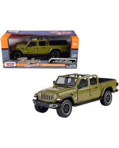 2021 Jeep Gladiator Overland (Open Top) Pickup Truck Matt Green 1/24-1/27 Diecast Model Car by Motormax