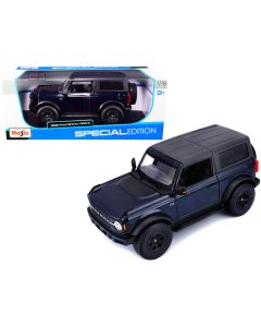 2021 Ford Bronco Wildtrak Dark Blue Metallic with Dark Gray Top "Special Edition" 1/18 Diecast Model Car by Maisto