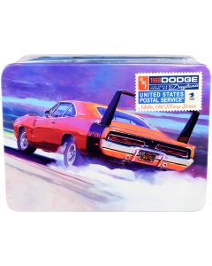 Skill 2 Model Kit 1969 Dodge Charger Daytona "USPS" (United States Postal Service) Themed Collectible Tin 1/25 Scale Model by AMT