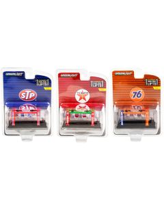 "Four-Post Lifts" Set of 3 pieces Series 2 1/64 Diecast Models by Greenlight