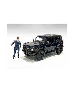 "The Dealership" Male Salesperson Figurine for 1/18 Scale Models by American Diorama