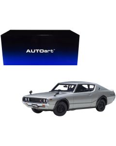 Nissan Skyline 2000GT-R (KPGC110) RHD (Right Hand Drive) Silver Metallic 1/18 Model Car by Autoart