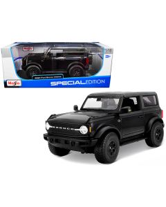 2021 Ford Bronco Wildtrak Black Metallic with Dark Gray Top "Special Edition" 1/18 Diecast Model Car by Maisto