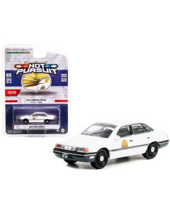 1990 Ford Taurus Police White "Utah Highway Patrol" "Hot Pursuit" Series 41 1/64 Diecast Model Car by Greenlight