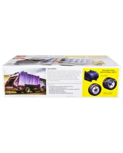 Skill 3 Model Kit Ford C-900 GarWood Refuse Garbage Truck with Load-Packer 1/25 Scale Model by AMT