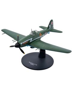 Ilyushin IL-10 Ground Attack Aircraft (USSR 1944) 1/72 Diecast Model by Warbirds of WWII