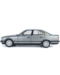 1988 BMW 535i (E34) Gray Metallic 1/18 Diecast Model Car by Minichamps