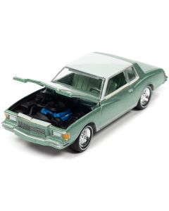 1979 Chevrolet Monte Carlo Firemist Green Metallic and Pastel Green "Muscle Cars U.S.A" Series Limited Edition 1/64 Diecast Model Car by Johnny Lightning