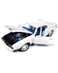 1972 Ford Mustang Sprint White with Blue Stripes "Class of 1972" "American Muscle" Series 1/18 Diecast Model Car by Auto World