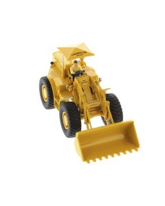 CAT Caterpillar 966A Wheel Loader Yellow with Operator "Vintage Series" 1/50 Diecast Model by Diecast Masters