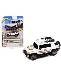 2007 Toyota FJ Cruiser White with Stripes and Roofrack Limited Edition to 4800 pieces Worldwide 1/64 Diecast Model Car by Johnny Lightning