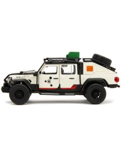 Jeep Gladiator Pickup Truck with Equipment Shell Beige with Graphics "Biosyn Genetics" "Jurassic World Dominion" (2022) Movie "Hollywood Rides" Series 1/32 Diecast Model Car by Jada