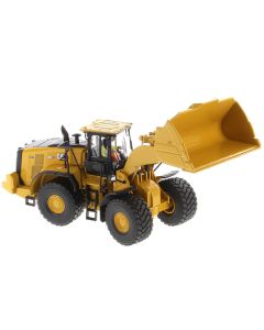 CAT Caterpillar 982 XE Wheel Loader Yellow with Operator "High Line Series" 1/50 Diecast Model by Diecast Masters