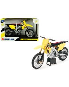 Suzuki RM-Z450 Yellow 1/12 Motorcycle Model by New Ray