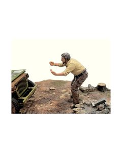 "4X4 Mechanic" Figure 6 for 1/18 Scale Models by American Diorama