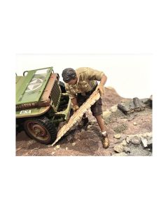 "4X4 Mechanic" Figure 8 with Board Accessory for 1/18 Scale Models by American Diorama