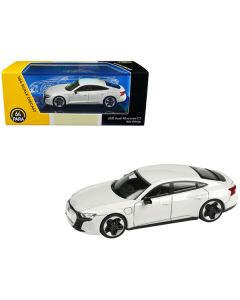 Audi E-tron GT RS Ibis White Metallic 1/64 Diecast Model Car by Paragon Models