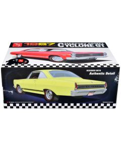 Skill 2 Model Kit 1967 Mercury Comet Cyclone GT 1/25 Scale Model by AMT