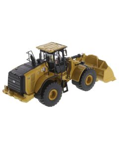 CAT Caterpillar 972 XE Wheel Loader Yellow with Operator "High Line Series" 1/50 Diecast Model by Diecast Masters