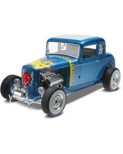 Level 5 Model Kit 1932 Ford 5-Window Coupe 2-in-1 Kit 1/25 Scale Model by Revell