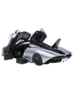 McLaren Speedtail Supernova Silver Metallic with Black Top and Suitcase Accessories 1/18 Model Car by Autoart