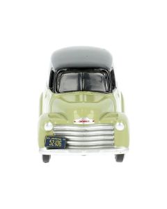 1950 Chevrolet Panel Van "Speciality Foods" Light Green and Black 1/87 (HO) Scale Diecast Model Car by Oxford Diecast