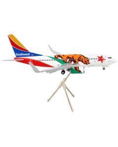 Boeing 737-700 Commercial Aircraft with Flaps Down "Southwest Airlines - California One" California Flag Livery "Gemini 200" Series 1/200 Diecast Model Airplane by GeminiJets