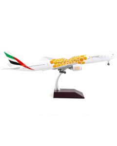 Boeing 777-300ER Commercial Aircraft "Emirates Airlines - Dubai Expo 2020" White with Orange Graphics "Gemini 200" Series 1/200 Diecast Model Airplane by GeminiJets