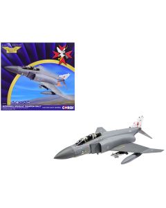 McDonnell Douglas Phantom FGR.2 Fighter Aircraft "#1435 Flight RAF Mount Pleasant Falkland Islands" (1991) Royal Air Force "The Aviation Archive" Series 1/48 Diecast Model by Corgi