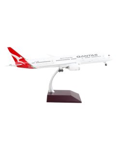 Boeing 787-9 Commercial Aircraft "Qantas Airways - Spirit of Australia" White with Red Tail "Gemini 200" Series 1/200 Diecast Model Airplane by GeminiJets