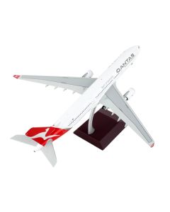 Airbus A330-300 Commercial Aircraft "Qantas Airways - Spirit of Australia" White with Red Tail "Gemini 200" Series 1/200 Diecast Model Airplane by GeminiJets