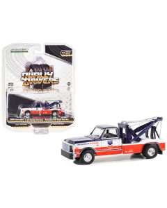 1968 Chevrolet C-30 Dually Wrecker Tow Truck Red White and Blue "Standard Oil Road Service" "Dually Drivers" Series 13 1/64 Diecast Model Car by Greenlight