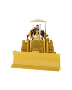 CAT Caterpillar D7C Track-Type Tractor Dozer Yellow with Operator "Vintage Series" 1/50 Diecast Model by Diecast Masters