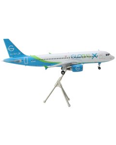 Airbus A320 Commercial Aircraft "GlobalX Airlines" White with Blue and Green Tail "Gemini 200" Series 1/200 Diecast Model Airplane by GeminiJets