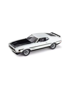 Level 4 Model Kit 1971 Ford Mustang Boss 351 1/25 Scale Model by Revell