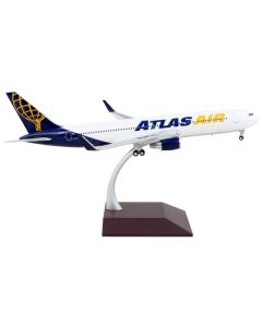 Boeing 767-300ER Commercial Aircraft "Atlas Air" White with Blue Tail "Gemini 200" Series 1/200 Diecast Model Airplane by GeminiJets