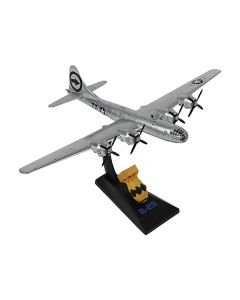 Boeing B-29 Superfortress Bomber Aircraft U.S. Air Force "Bockscar" with 1/72 Scale "Fat Man" Bomb Replica 1/144 Diecast Model by Air Force 1