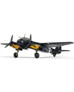 Junkers Ju-88C-6 Nightfighter Bomber Aircraft "R4+HH Gerhard Bohme 1./NJG.2 Catania Airfield Sicily" (1942) German Luftwaffe "The Aviation Archive" Series 1/72 Diecast Model by Corgi