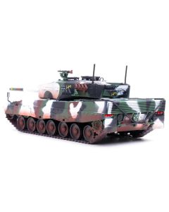 Leopard 2A4 Main Battle Tank with Snorkel "Winter Camouflage" German Army "Armor Premium" Series 1/72 Diecast Model by Panzerkampf