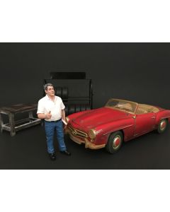 Mechanic Manager Tim Figure For 1:24 Scale Models by American Diorama