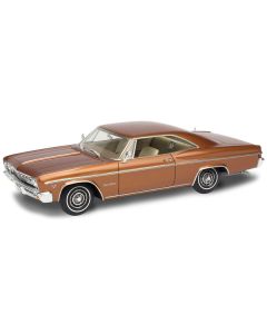 Level 4 Model Kit 1966 Chevrolet Impala SS 396 2-in-1 Kit 1/25 Scale Model by Revell